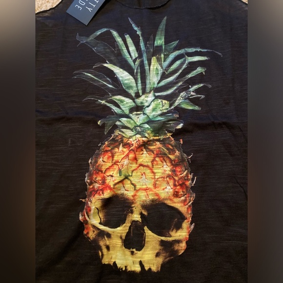 Pina Skullada Loose Fit Pineapple Skull Racerback Tank Top - NWT 💀🍍 - Picture 4 of 4